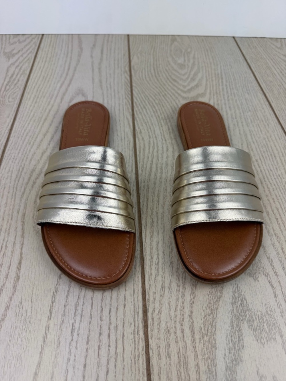 Bella Vita Women's Rya Italy 10WW Champagne Italian Leather $100 - Picture 2 of 8